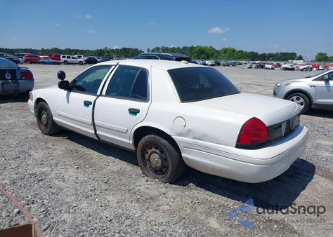 2011 Ford Crown Victoria Police Interceptor z USA, uszkodzony, nr VIN 2FABP7BV8BX113890